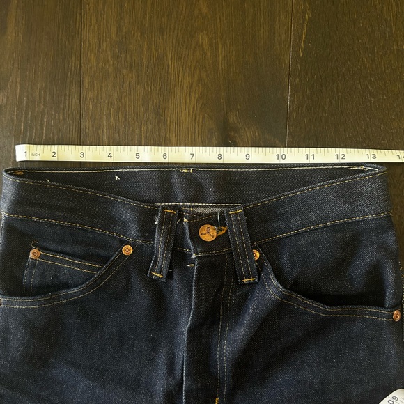 Vintage •. Cropped Wide Leg Jeans - Picture 6 of 12